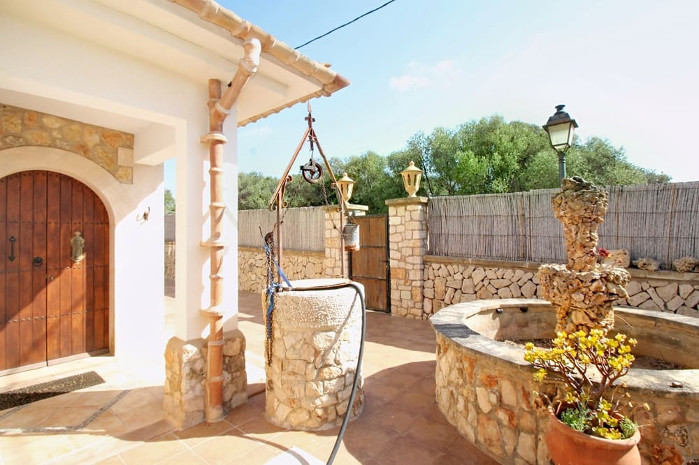 3 slaapkamer Villa te koop in Santanyi met zwembad garage - € 1.195.000 (Ref: 9999028)