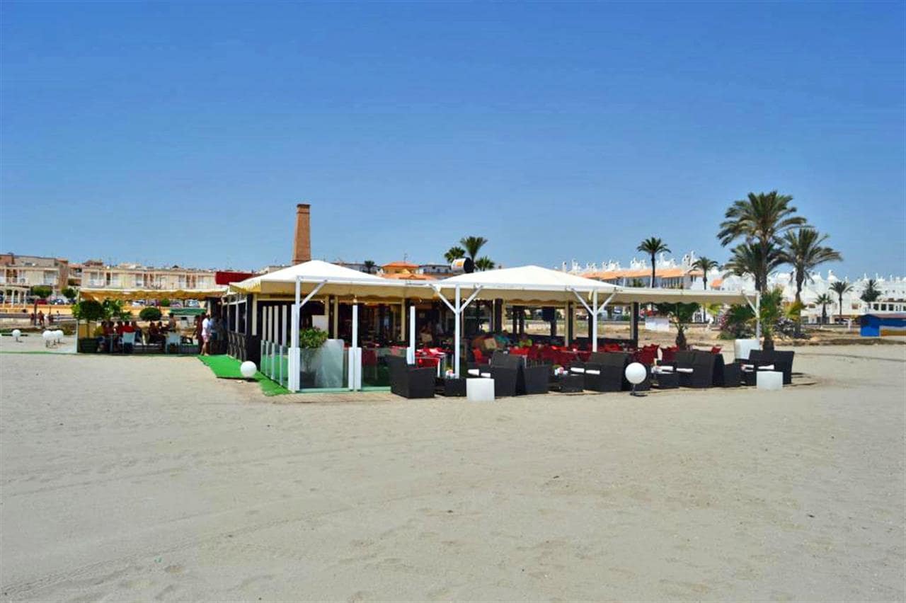 Apartamento de 2 habitaciones en Vera en venta con piscina - 212.500 € (Ref: 10005237)