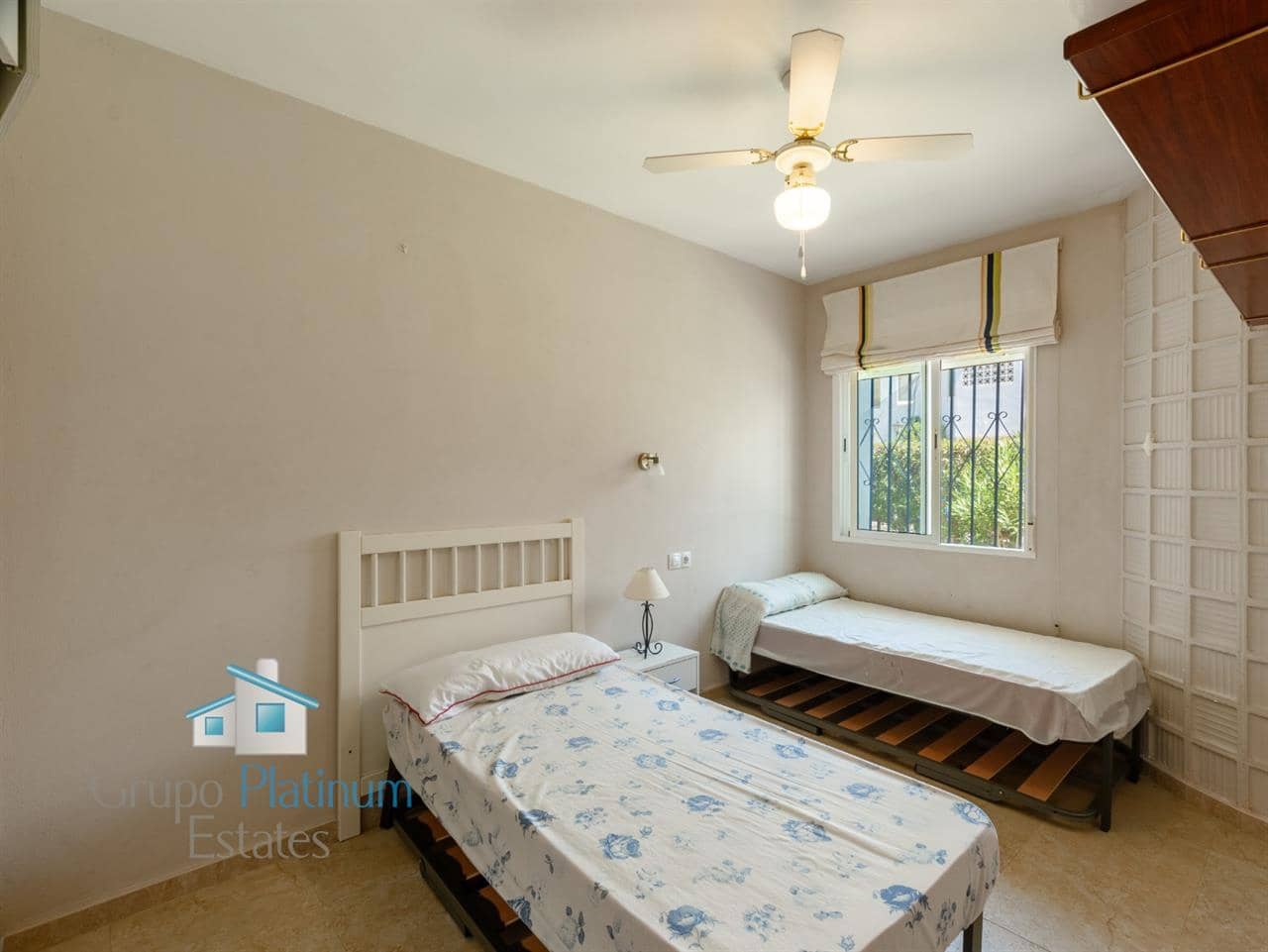 Apartamento de 2 habitaciones en Vera en venta con piscina - 212.500 € (Ref: 10005237)