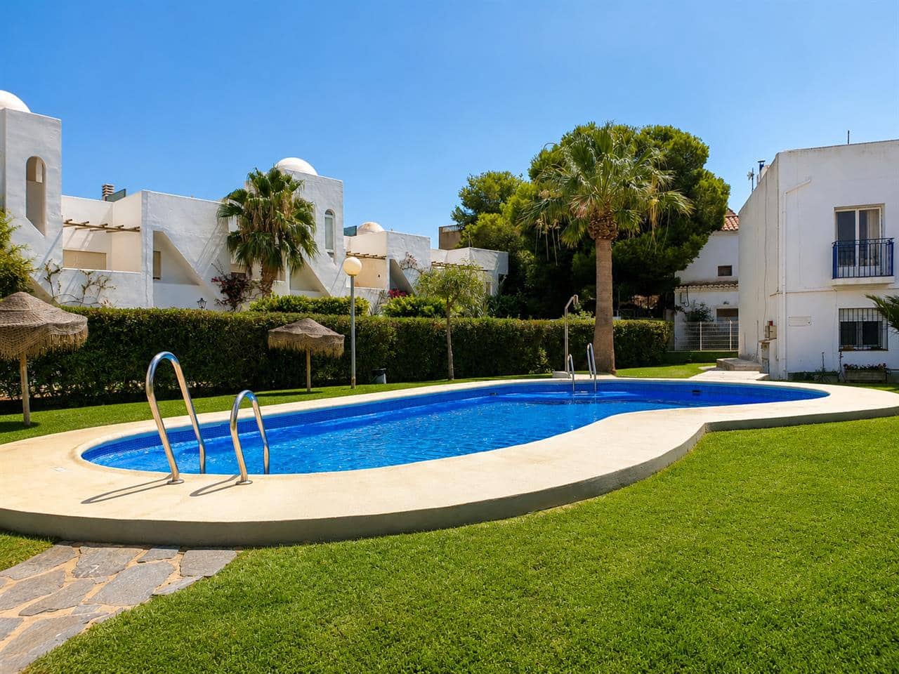 Apartamento de 2 habitaciones en Vera en venta con piscina - 212.500 € (Ref: 10005237)