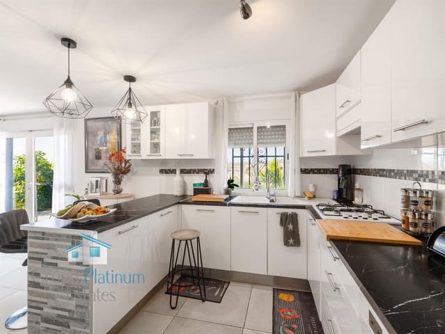 5 soverom Villa til salgs i La Aljambra, Albox med svømmebasseng - € 419 000 (Ref: 10067249)