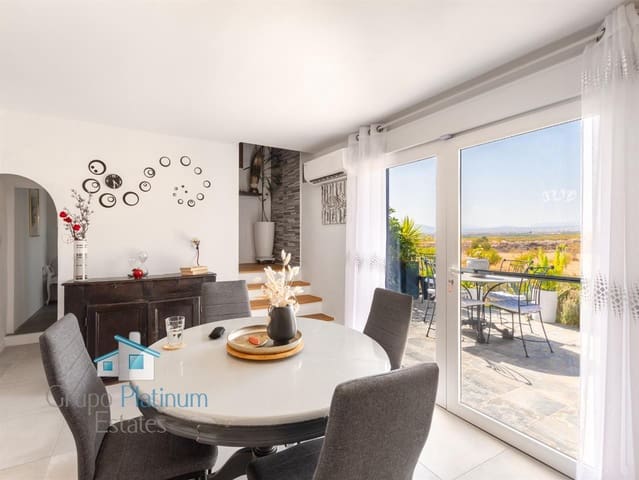 5 soverom Villa til salgs i La Aljambra, Albox med svømmebasseng - € 419 000 (Ref: 10067249)