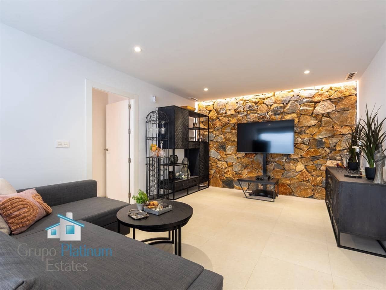 4 bedroom Villa for sale in Aguilas with pool - € 549,000 (Ref: 10141836)
