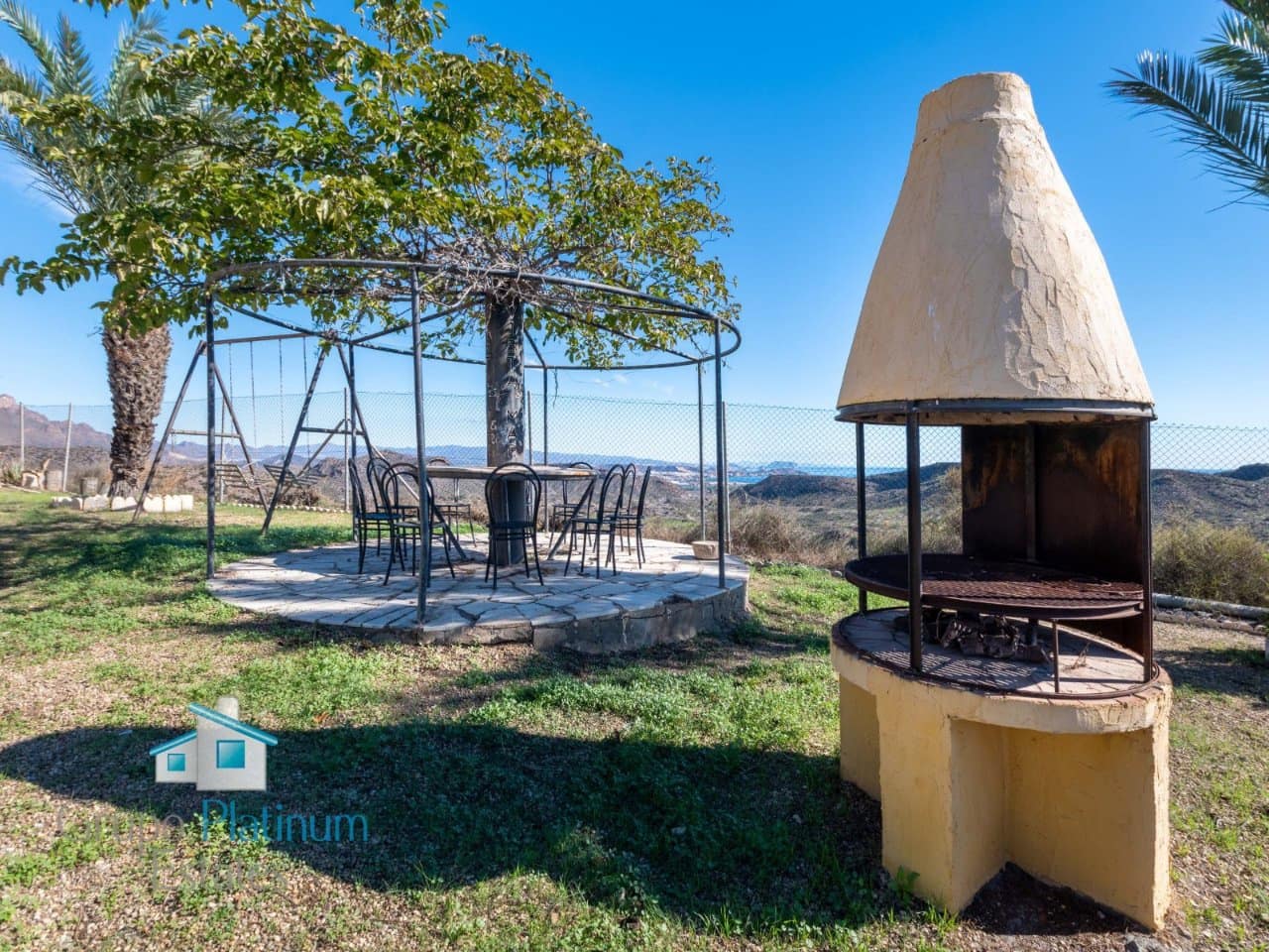 Chalet de 6 habitaciones en El Pozo del Esparto en venta - 700.000 € (Ref: 10180050)
