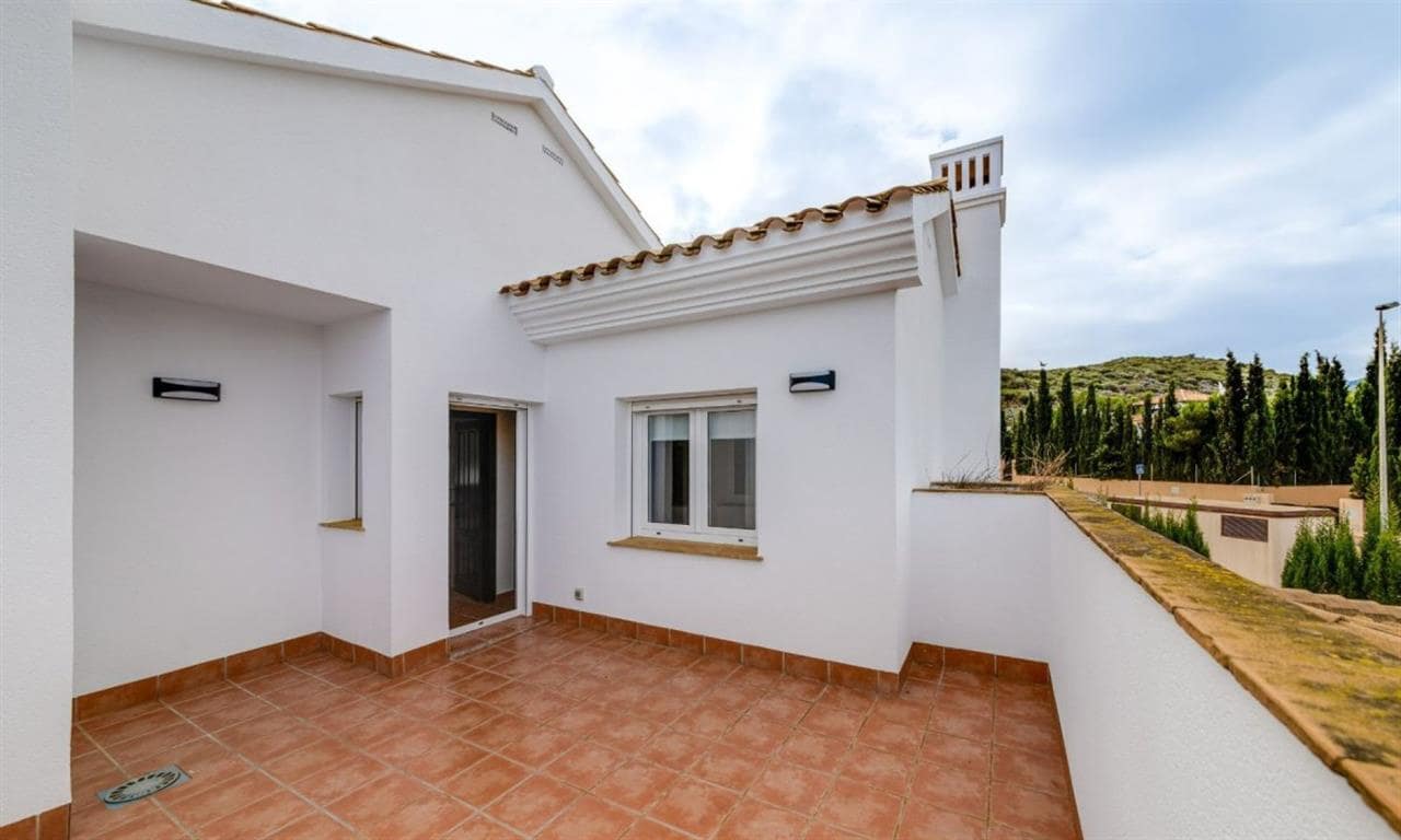 2 slaapkamer Rijtjeshuis te koop in Las Palas met zwembad - € 199.000 (Ref: 10186692)