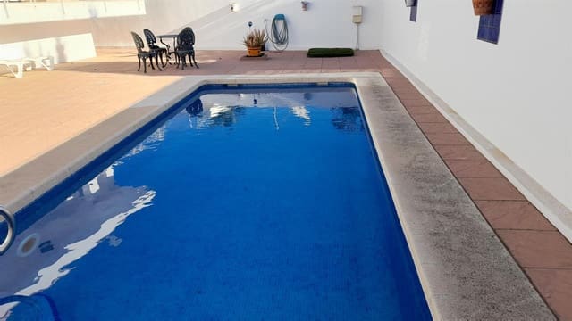 Chalet de 3 habitaciones en Mojácar en venta con piscina - 439.999 € (Ref: 10186693)