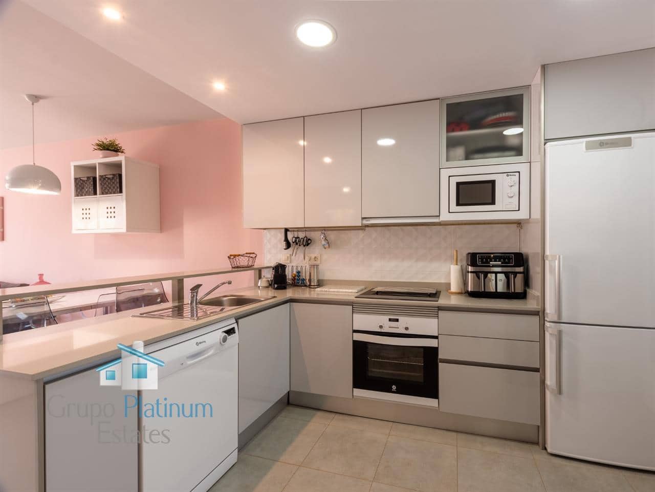 2 bedroom Apartment for sale in San Juan de los Terreros with pool - € 215,000 (Ref: 5146993)