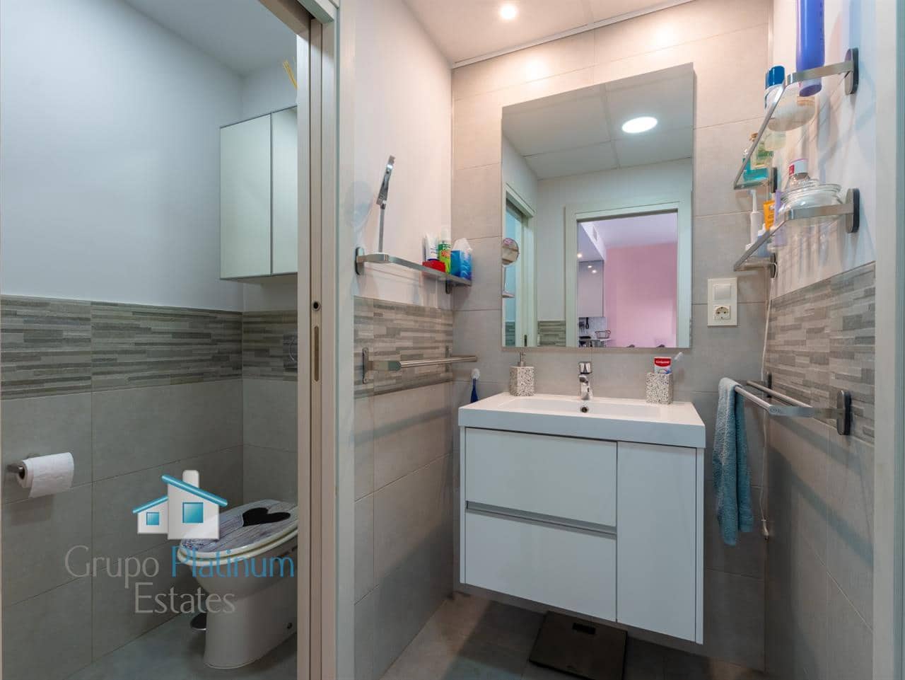 2 bedroom Apartment for sale in San Juan de los Terreros with pool - € 215,000 (Ref: 5146993)