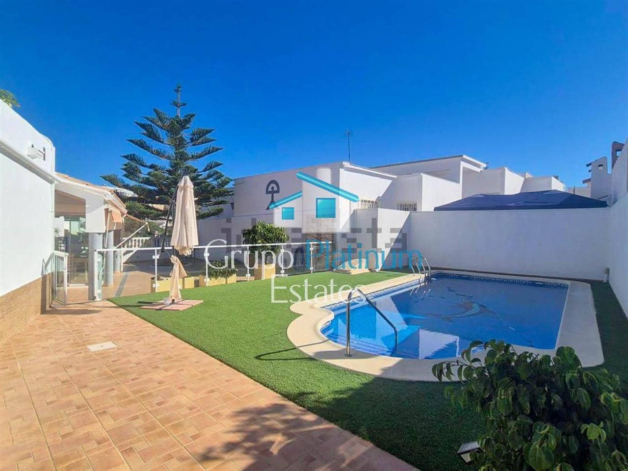 3 bedroom Villa for sale in San Juan de los Terreros with pool - € 750,000 (Ref: 5147044)