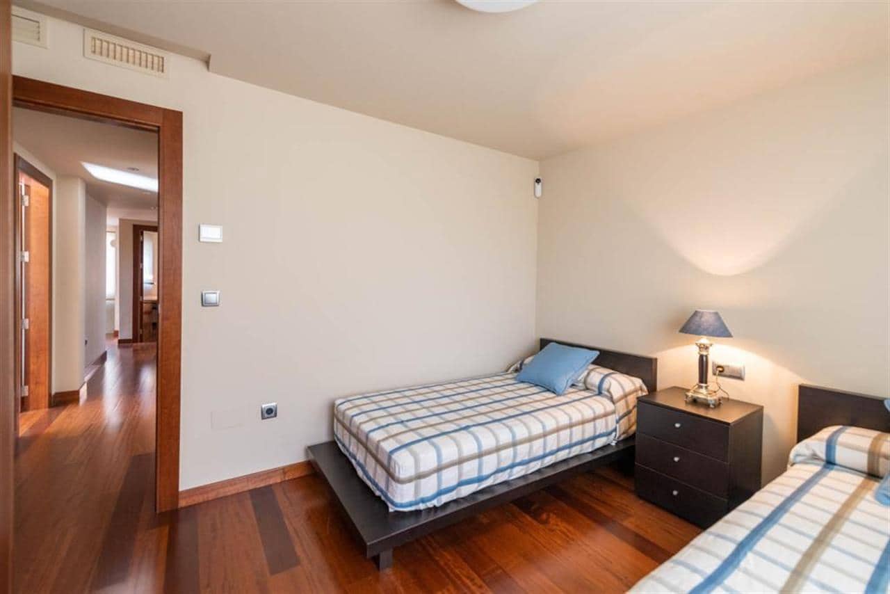 5 soverom Villa til salgs i Calarreona med svømmebasseng - € 1 150 000 (Ref: 5147166)