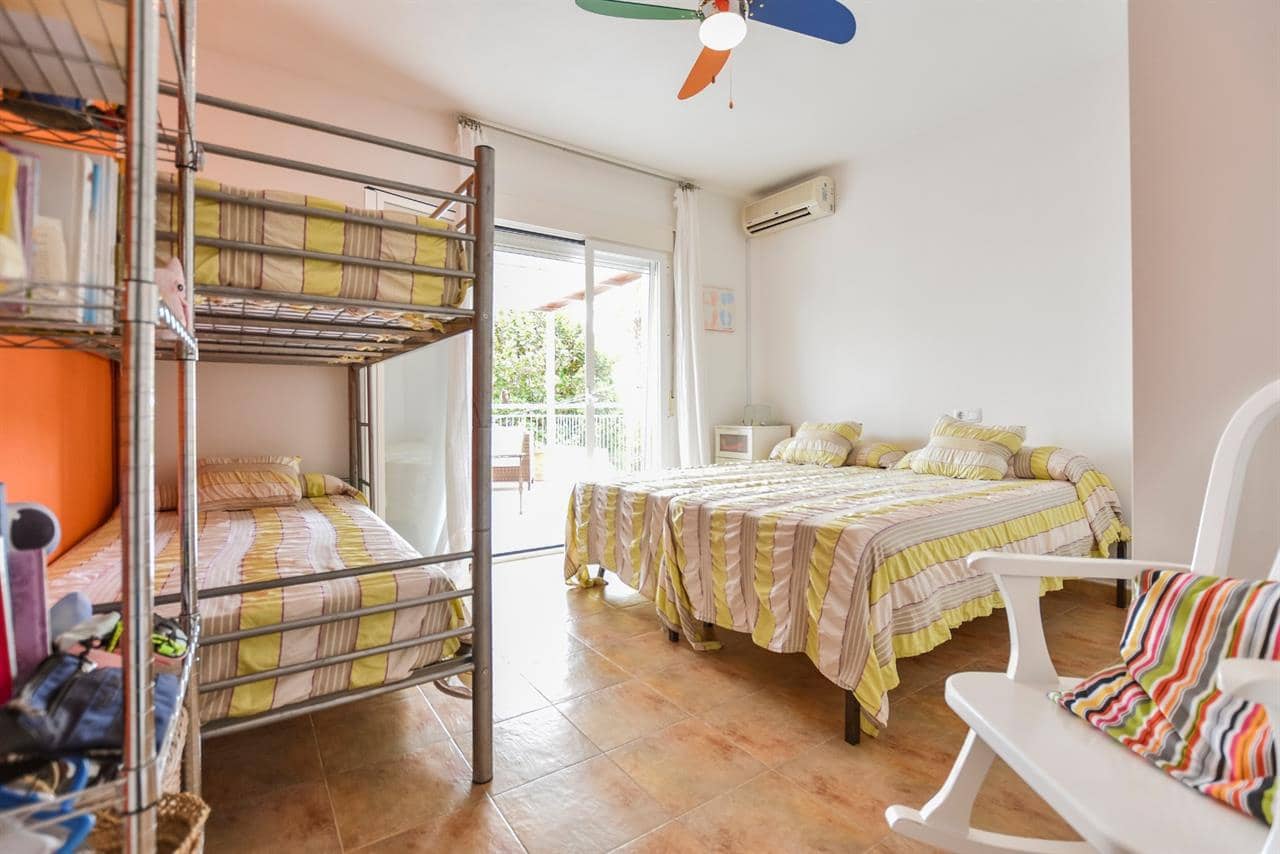 4 bedroom Terraced Villa for sale in Calabardina - € 290,000 (Ref: 5399349)