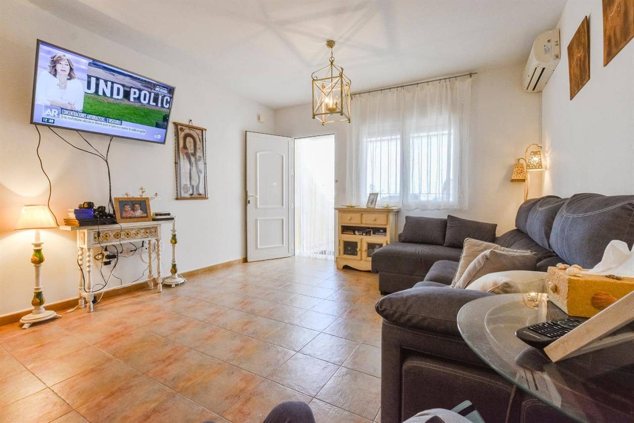 4 bedroom Terraced Villa for sale in Calabardina - € 290,000 (Ref: 5399349)