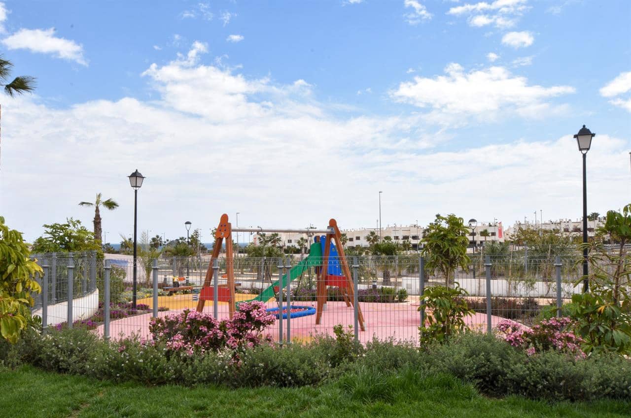 2 soveværelse Lejlighed til salg i San Juan de los Terreros med swimmingpool - € 193.000 (Ref: 5442767)