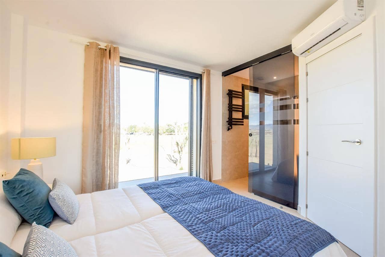 2 slaapkamer Rijtjeshuis te koop in Desert Springs met zwembad - € 300.000 (Ref: 5737474)