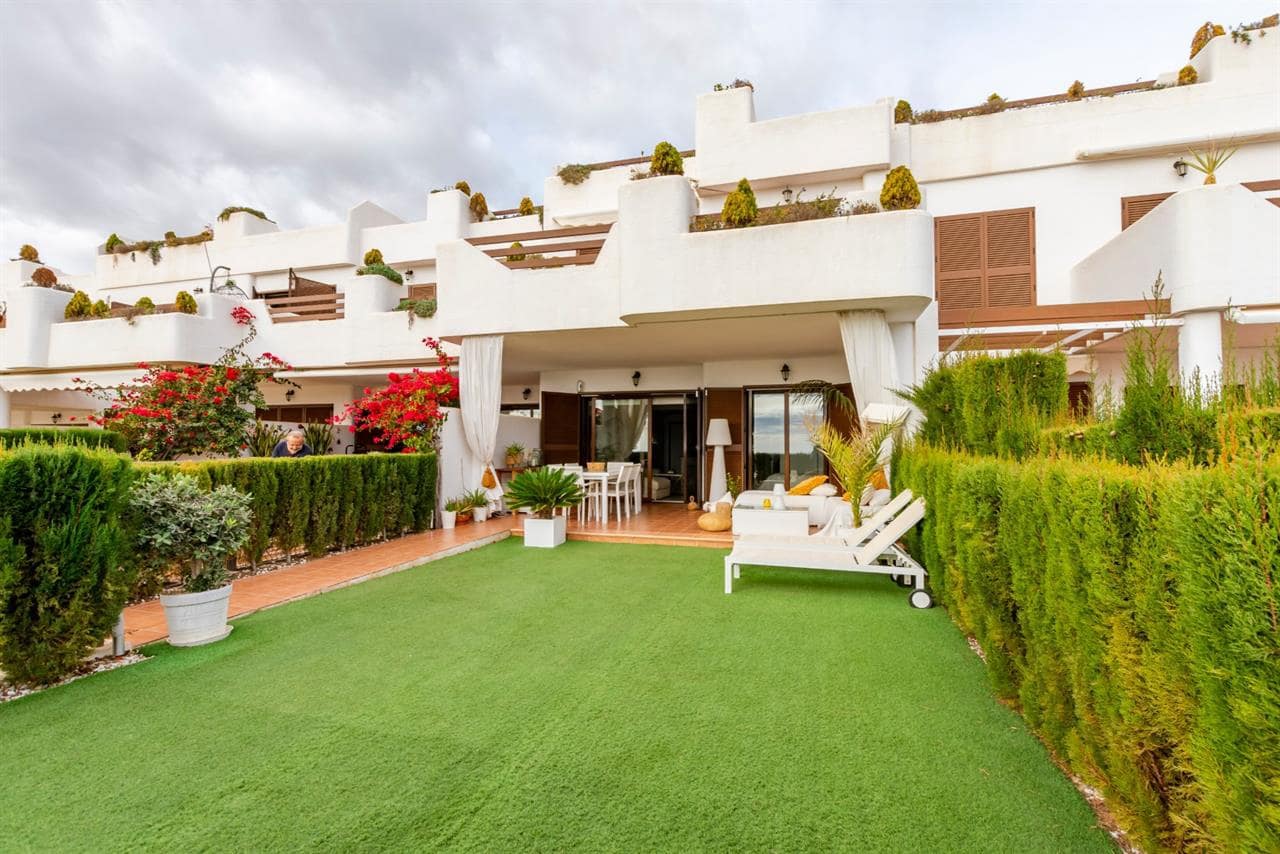 2 slaapkamer Appartement te koop in San Juan de los Terreros met zwembad - € 460.000 (Ref: 5905712)