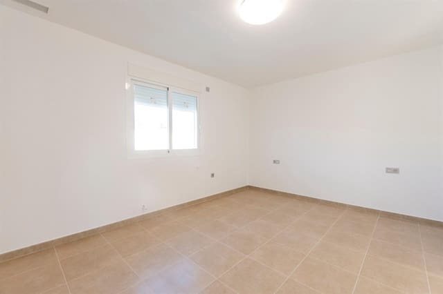 3 bedroom Villa for sale in Puerto Lumbreras with pool - € 195,000 (Ref: 5948300)