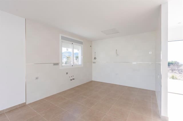 3 bedroom Villa for sale in Puerto Lumbreras with pool - € 195,000 (Ref: 5948300)