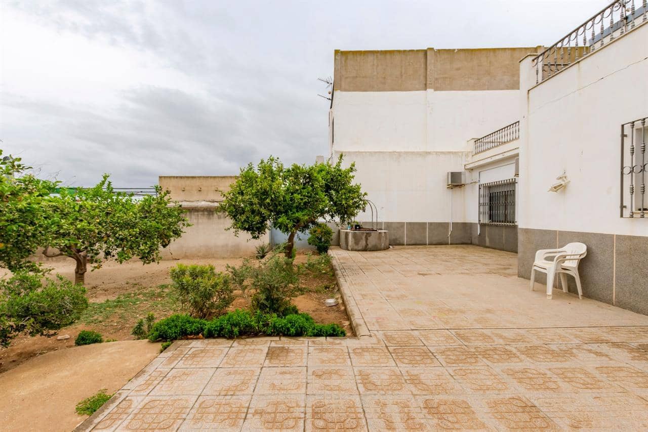 6 soveværelse Rækkehus til salg i Los Gallardos - € 250.000 (Ref: 6078180)