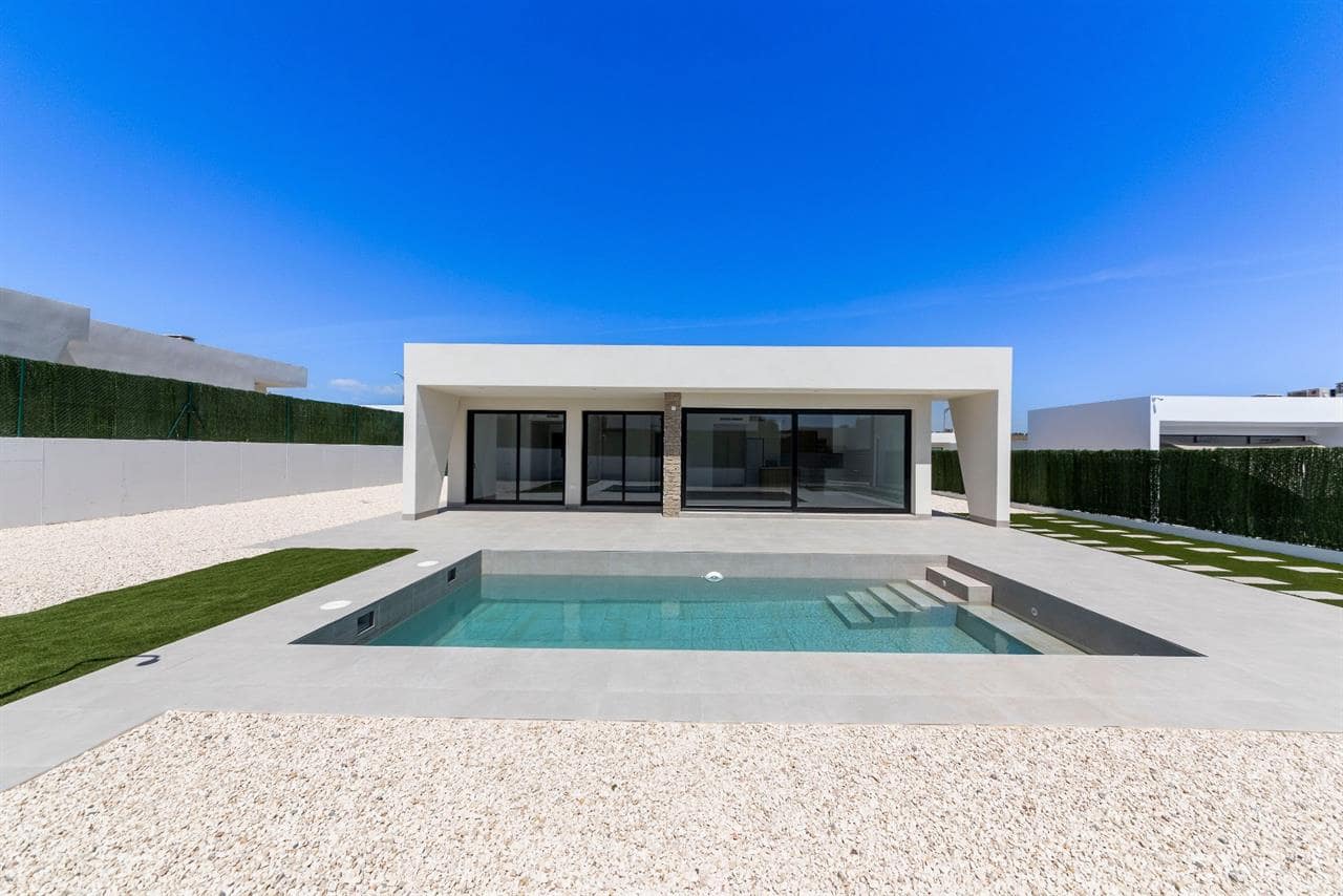 2 soveværelse Villa til salg i Calasparra med swimmingpool - € 289.000 (Ref: 6134536)