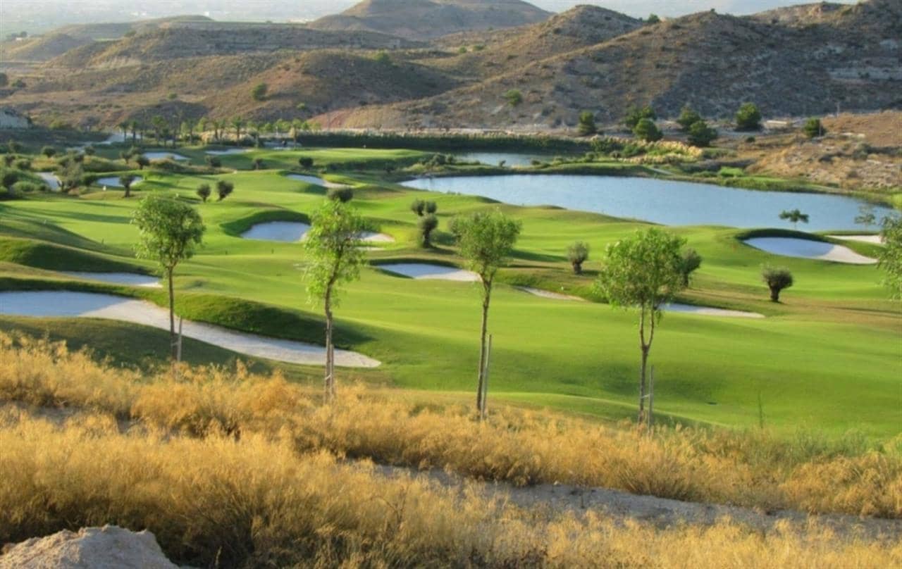 2 soveværelse Rækkehus til salg i Monforte del Cid med swimmingpool - € 372.000 (Ref: 6419074)