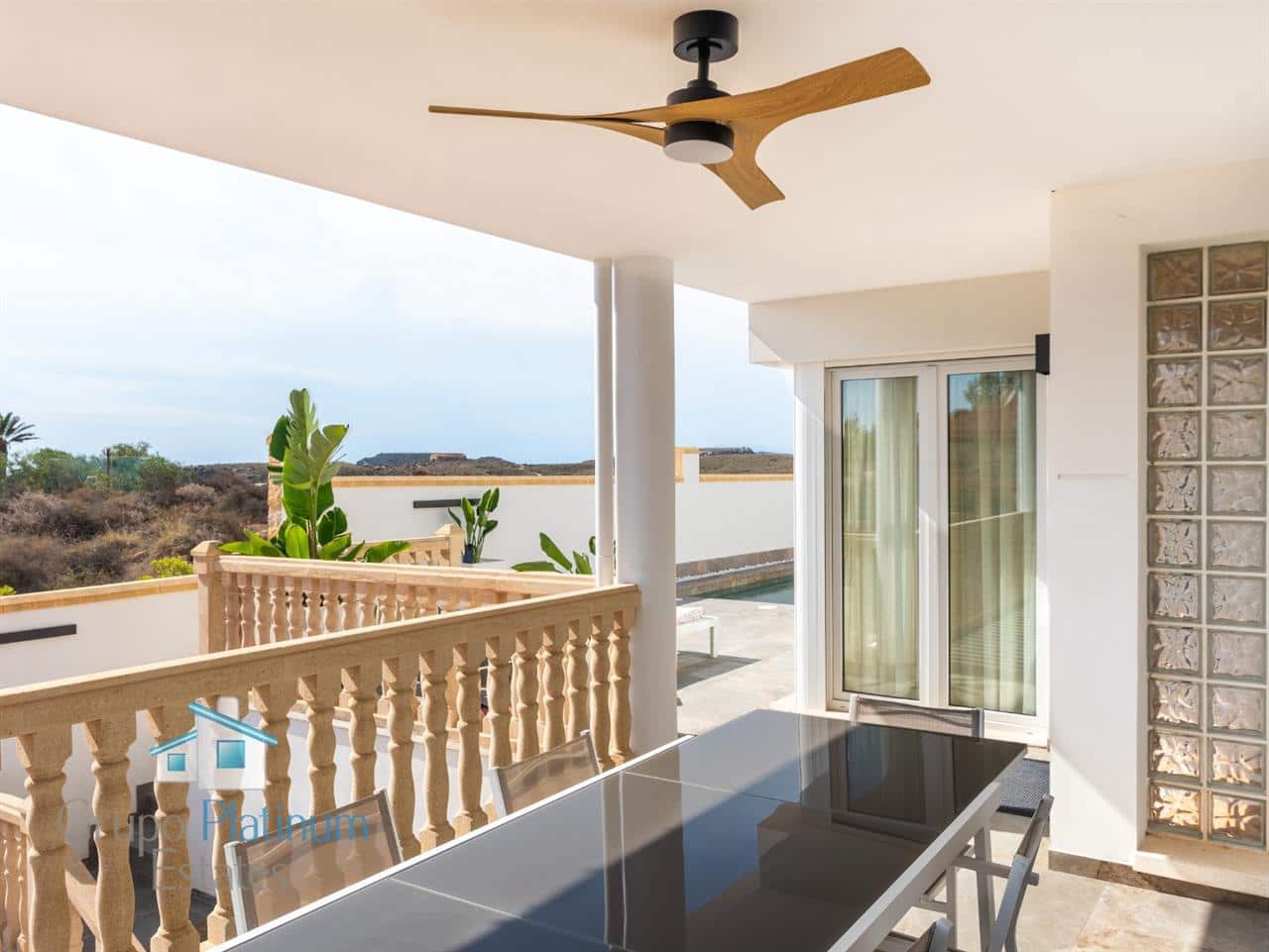 3 bedroom Villa for sale in Calarreona with pool garage - € 630,000 (Ref: 6482211)