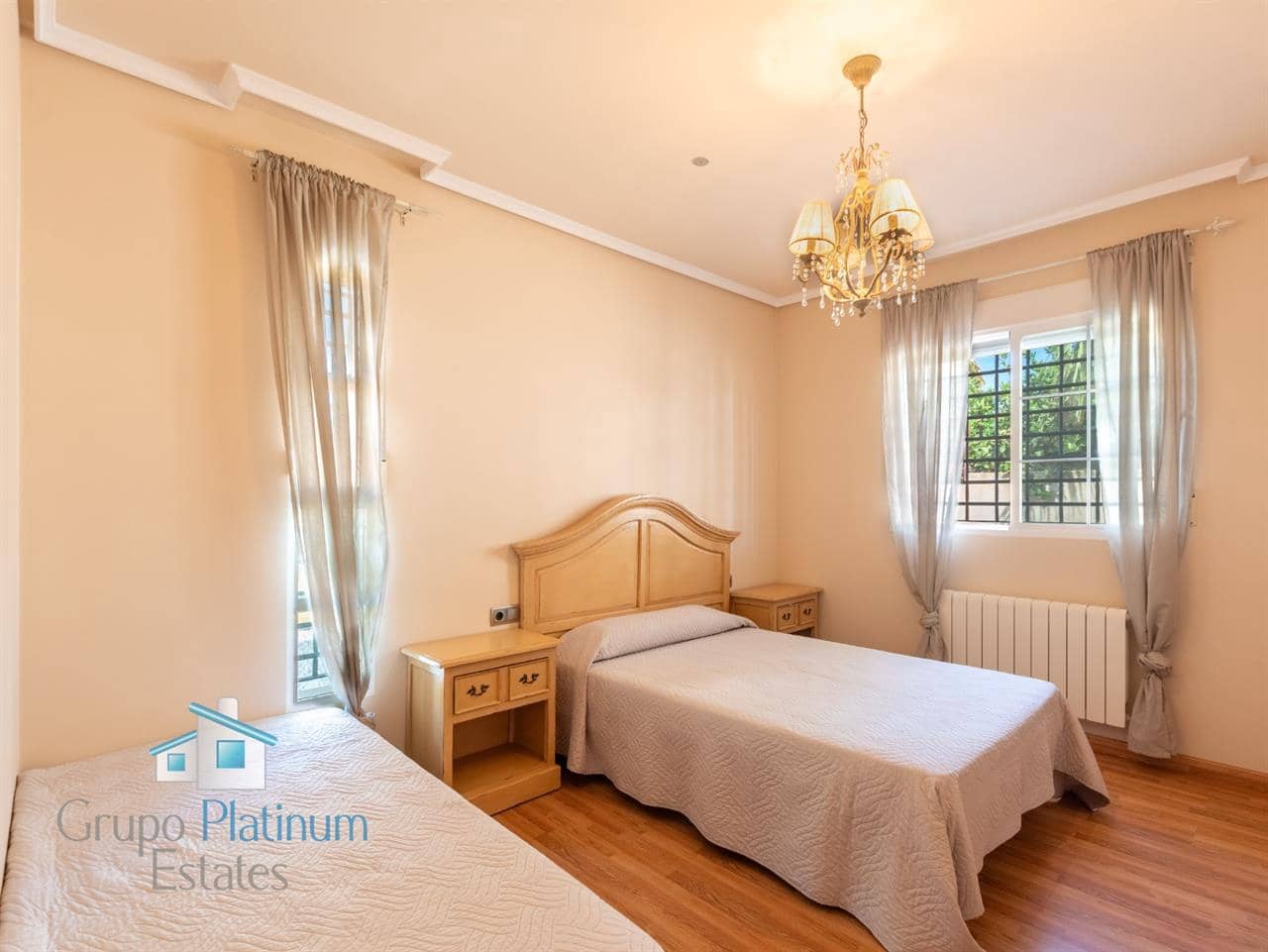 3 bedroom Villa for sale in Calarreona with pool garage - € 630,000 (Ref: 6482211)