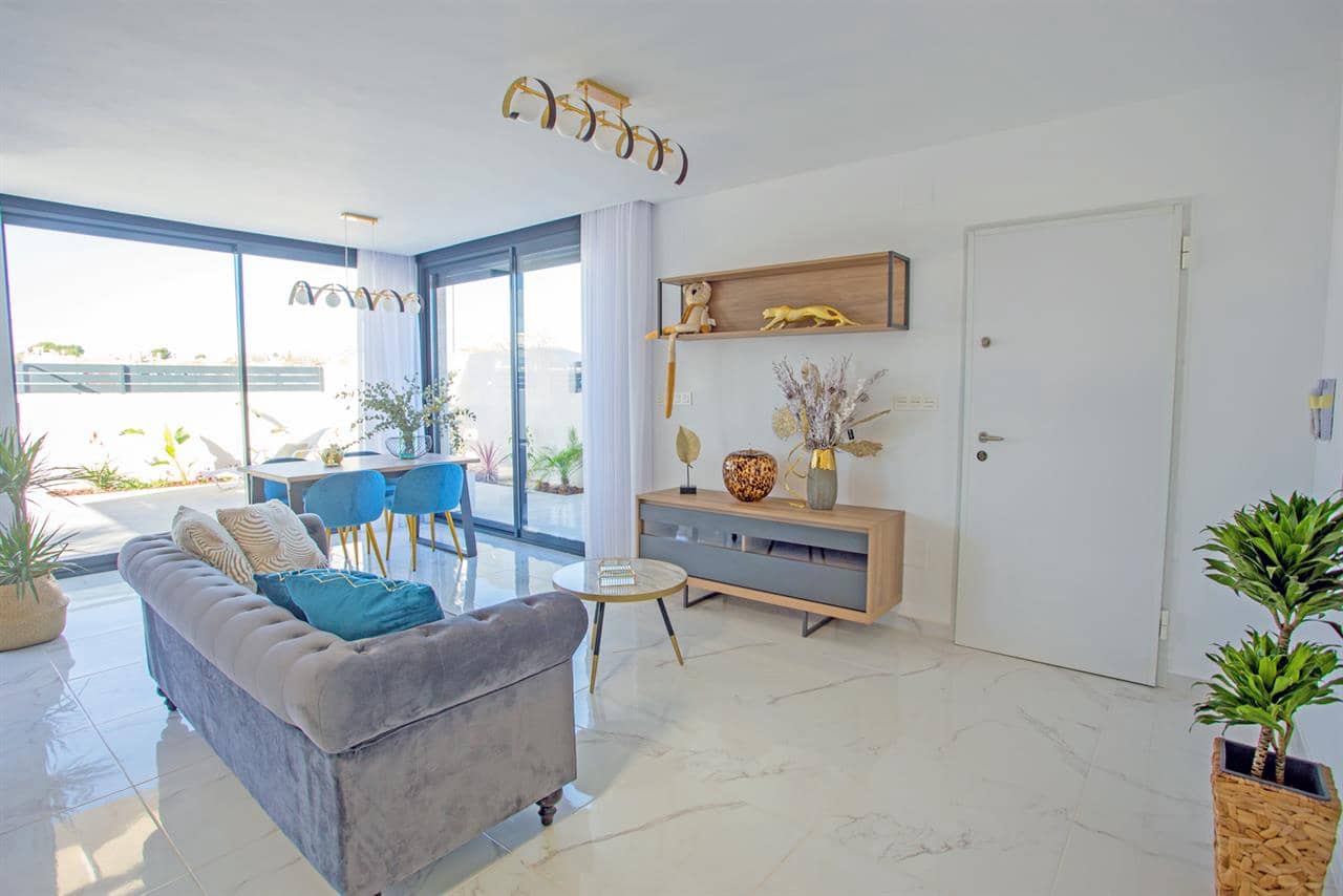 3 bedroom Villa for sale in Los Montesinos with pool - € 415,900 (Ref: 6504097)