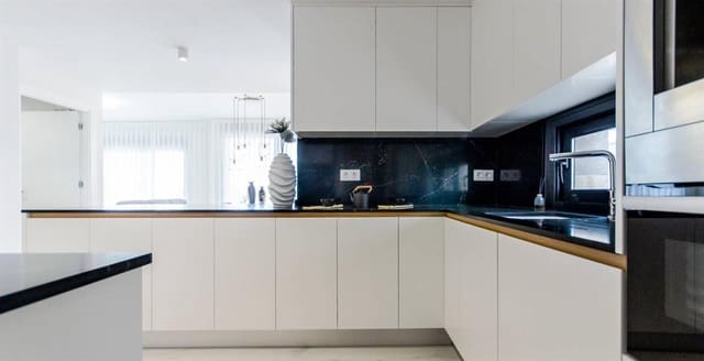 3 bedroom Villa for sale in San Miguel de Salinas with pool - € 565,000 (Ref: 6524596)