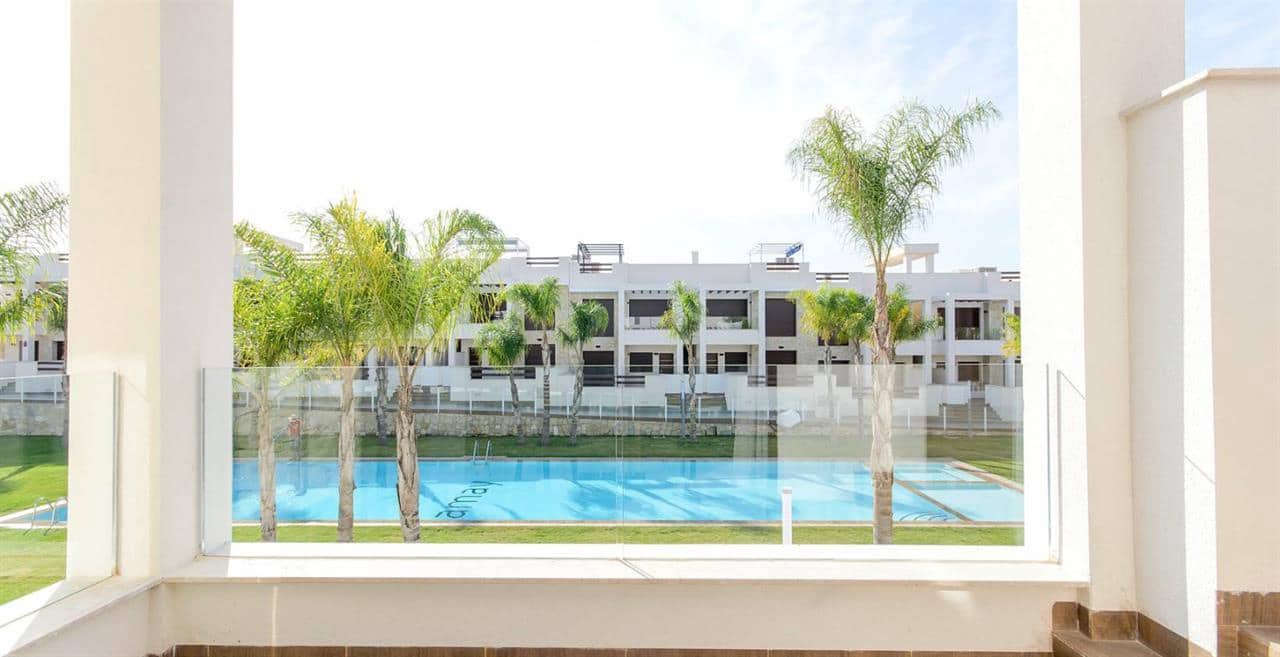 3 slaapkamer Penthouse te koop in Torrevieja met zwembad - € 325.000 (Ref: 6524597)
