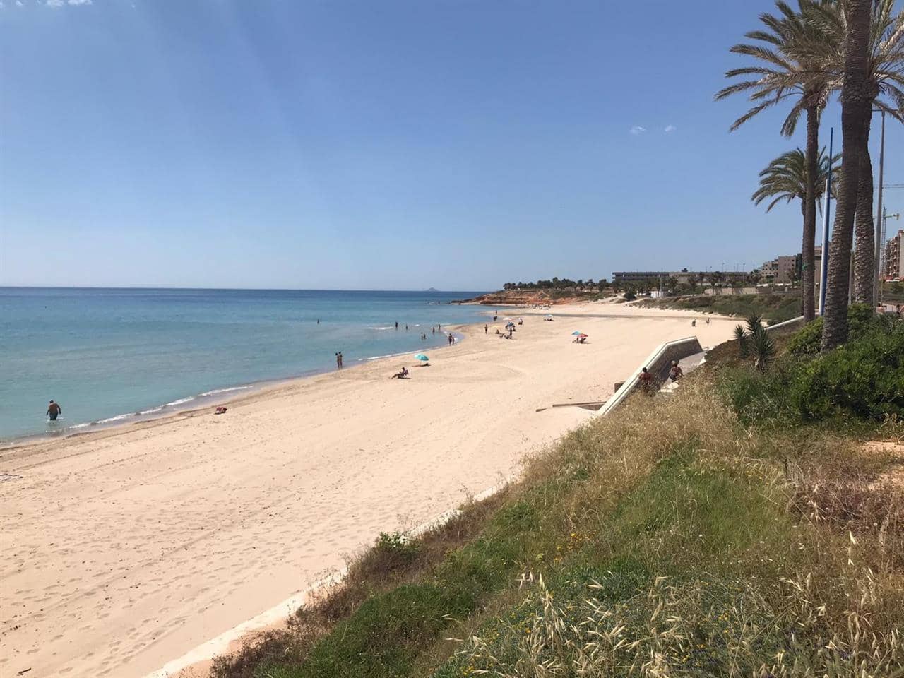 3 bedroom Apartment for sale in Torre de la Horadada - € 250,000 (Ref: 6710088)