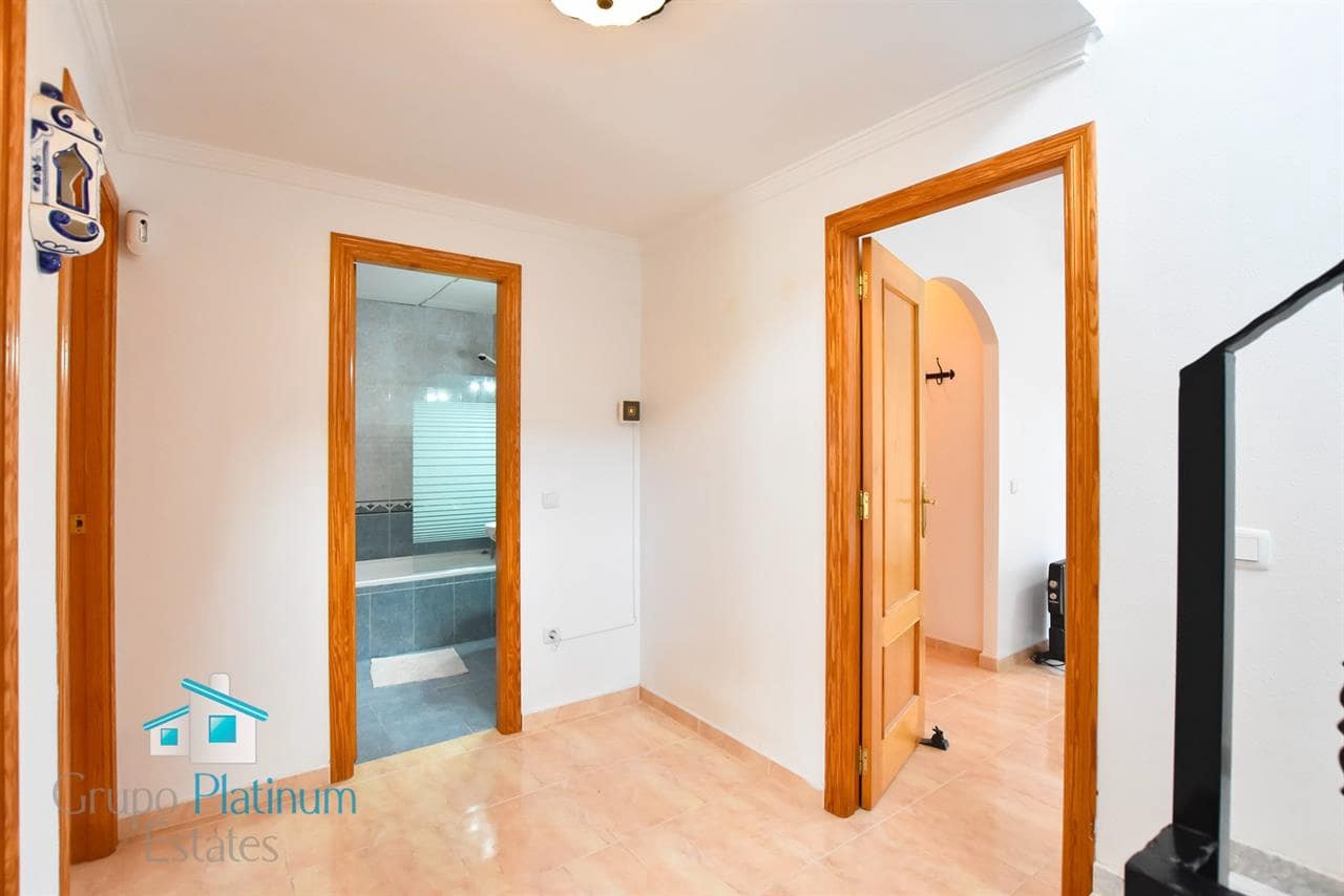 3 soveværelse Villa til salg i Pilar de Jaravia - € 229.999 (Ref: 6802704)