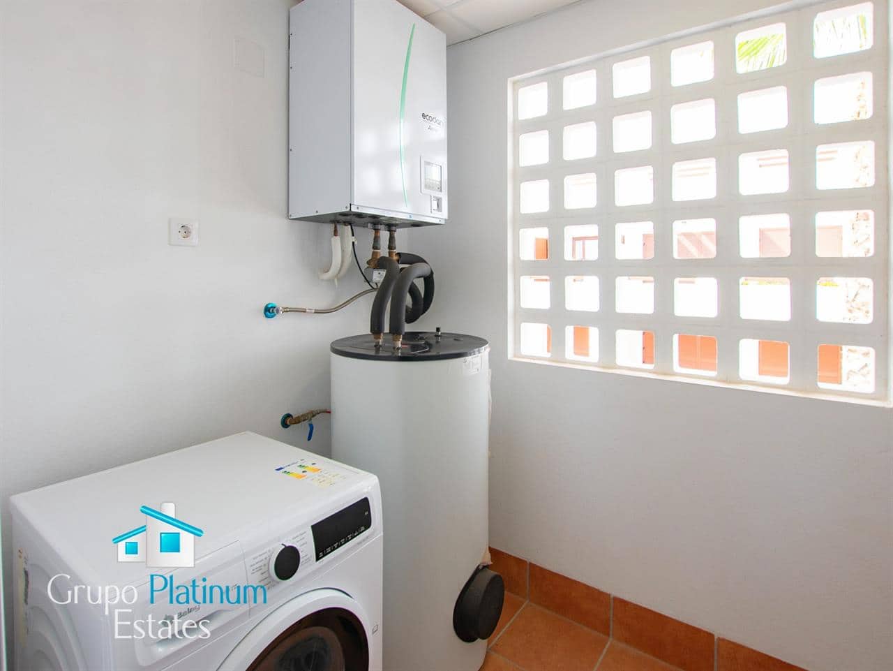 2 makuuhuone Huoneisto myytävänä paikassa San Juan de los Terreros mukana uima-altaan - 381 000 € (Ref: 7307584)