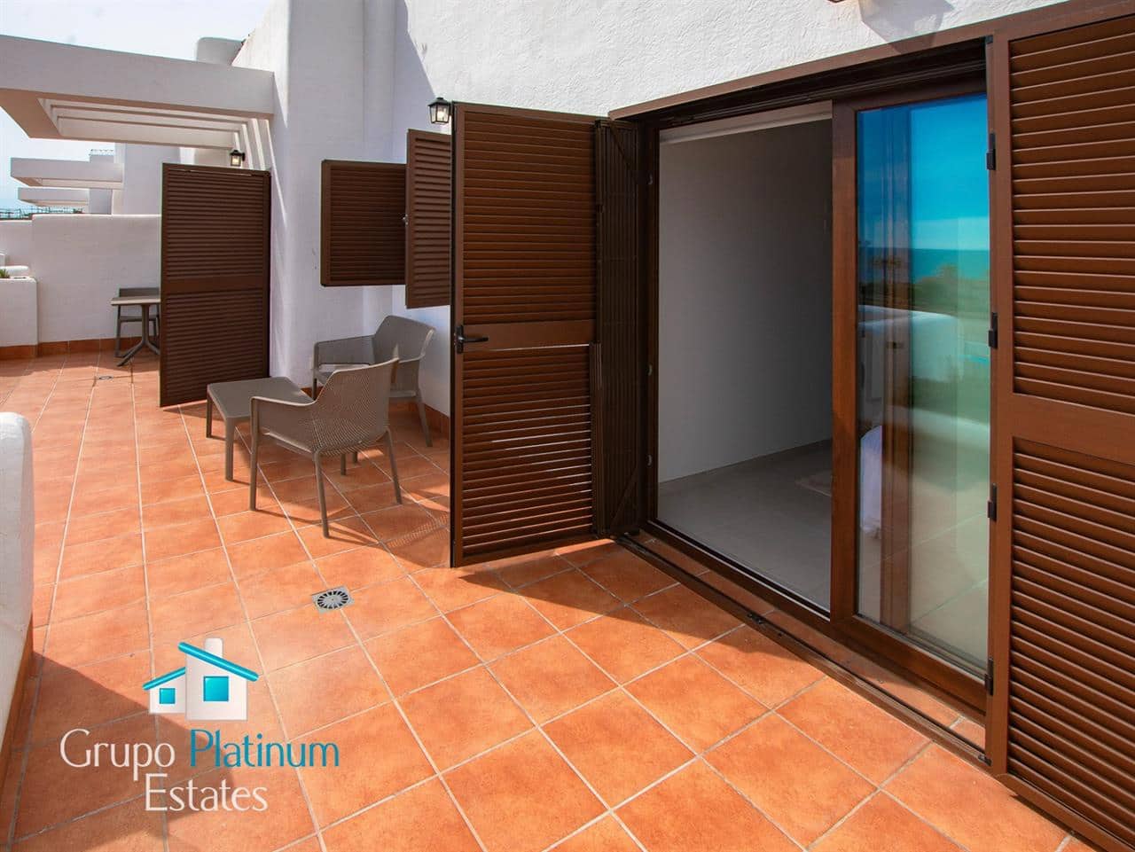 2 makuuhuone Huoneisto myytävänä paikassa San Juan de los Terreros mukana uima-altaan - 381 000 € (Ref: 7307584)