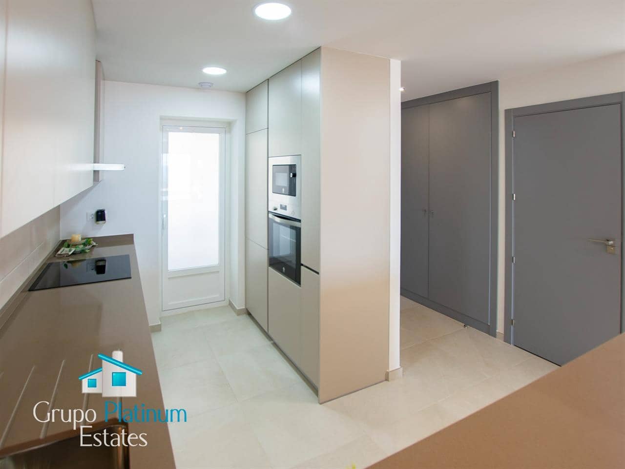 2 makuuhuone Huoneisto myytävänä paikassa San Juan de los Terreros mukana uima-altaan - 381 000 € (Ref: 7307584)