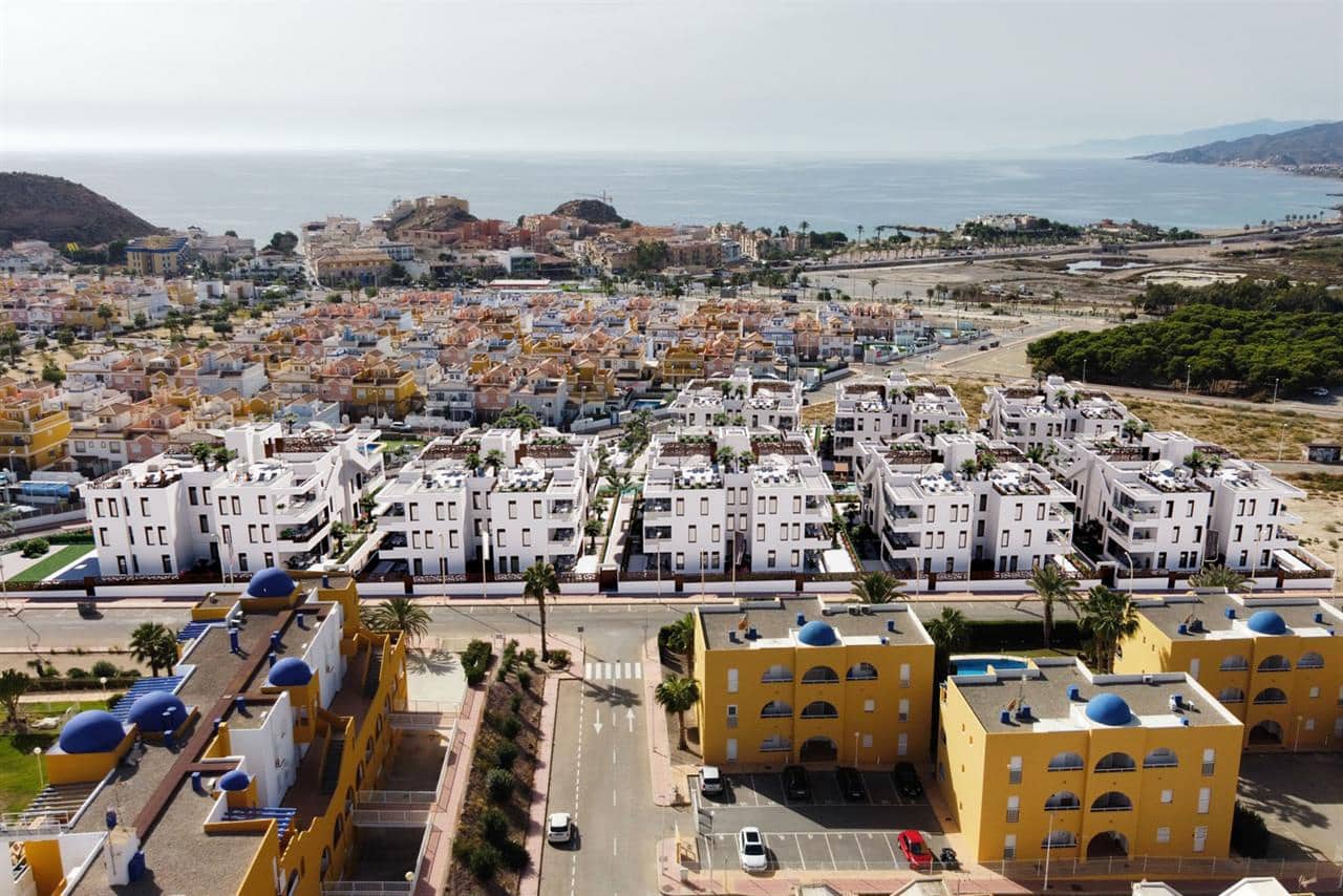 3 Zimmer Apartment zu verkaufen in San Juan de los Terreros mit Pool - 240.000 € (Ref: 7325265)