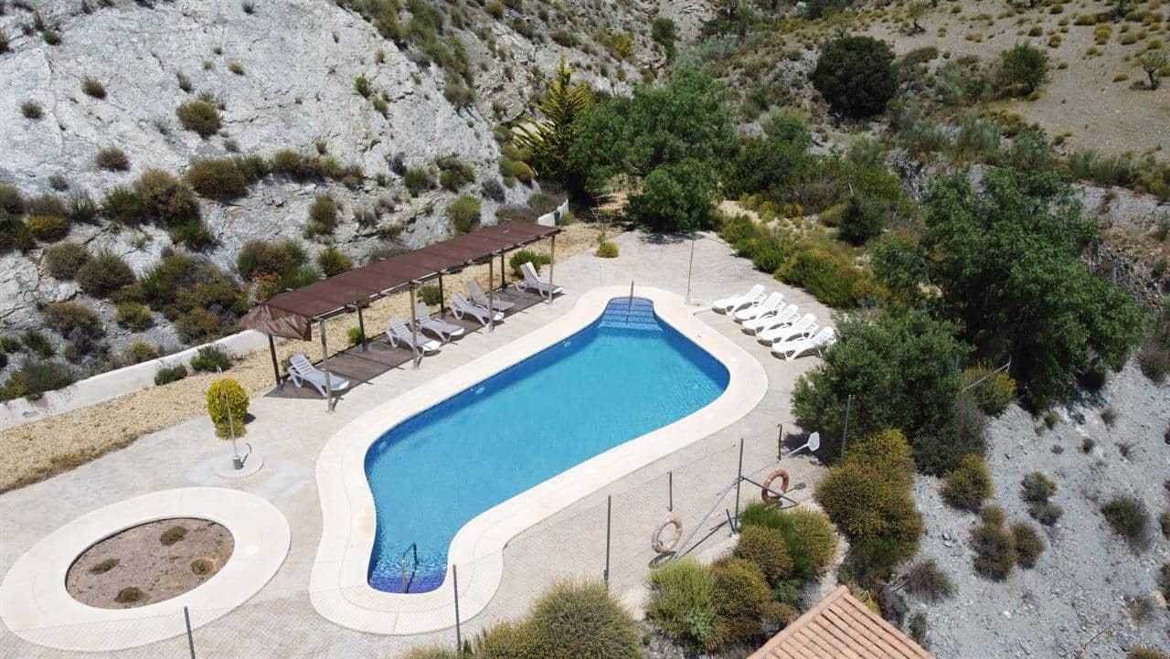 8 soveværelse Villa til salg i Taberno med swimmingpool - € 450.000 (Ref: 7366098)
