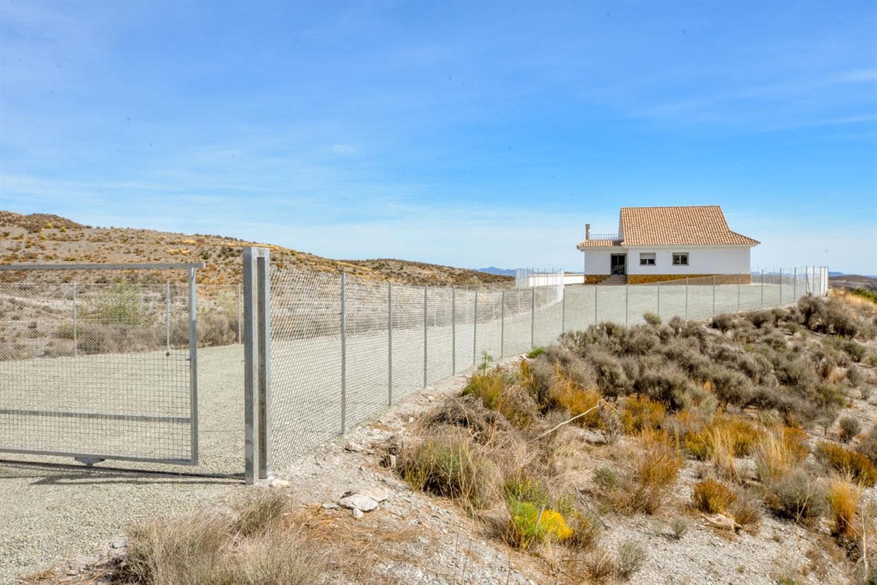 5 soveværelse Villa til salg i Puerto Lumbreras med swimmingpool - € 289.000 (Ref: 7453945)