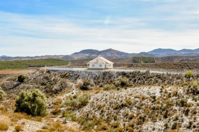 5 bedroom Villa for sale in Puerto Lumbreras with pool - € 289,000 (Ref: 7453945)