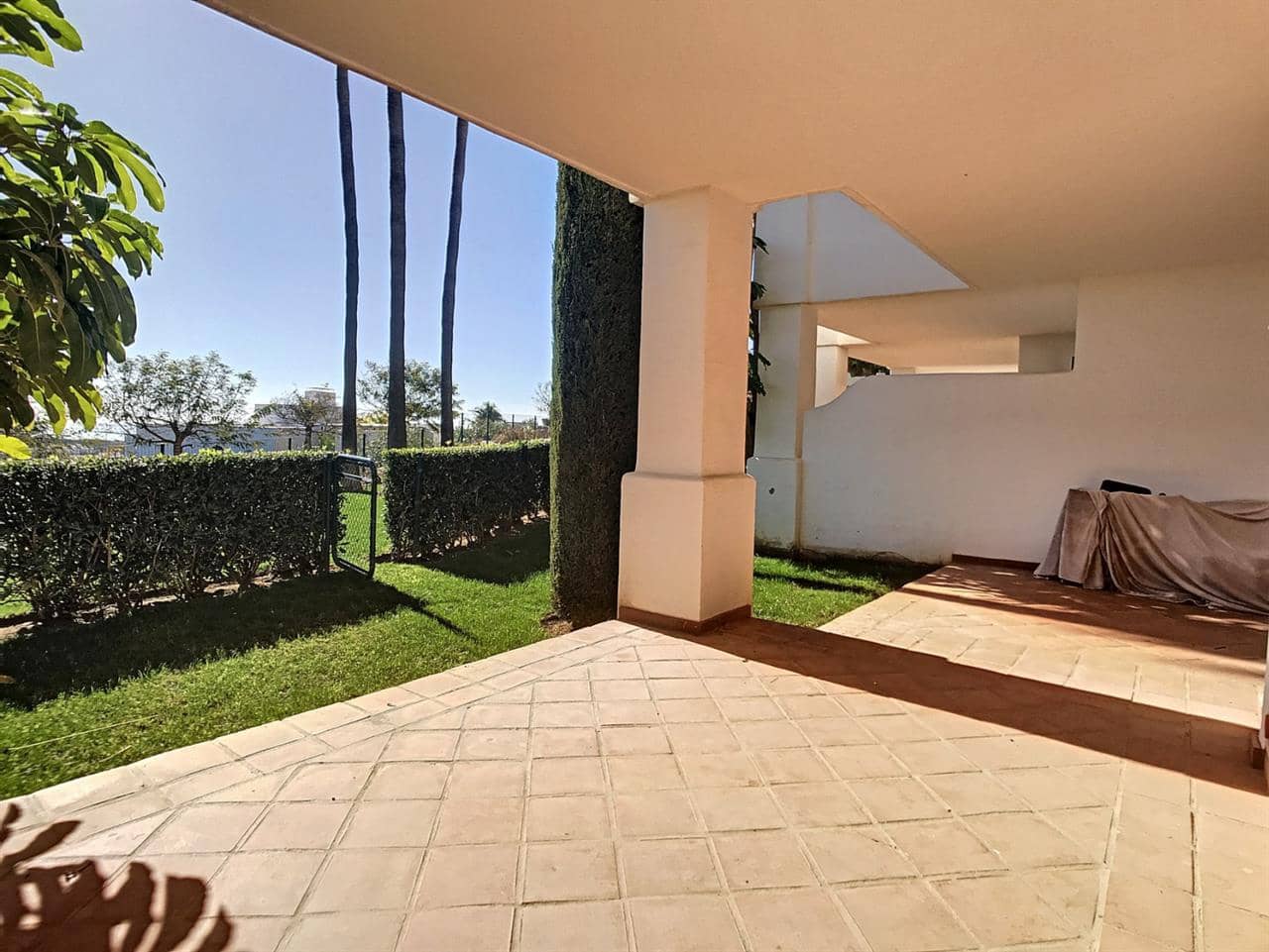 2 bedroom Apartment for sale in Casares with pool - € 410,000 (Ref: 7519268)