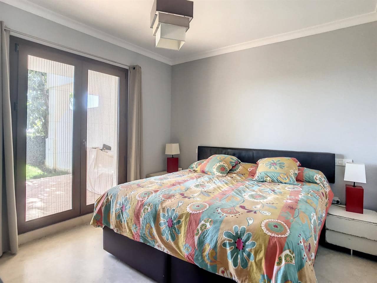 2 bedroom Apartment for sale in Casares with pool - € 410,000 (Ref: 7519268)