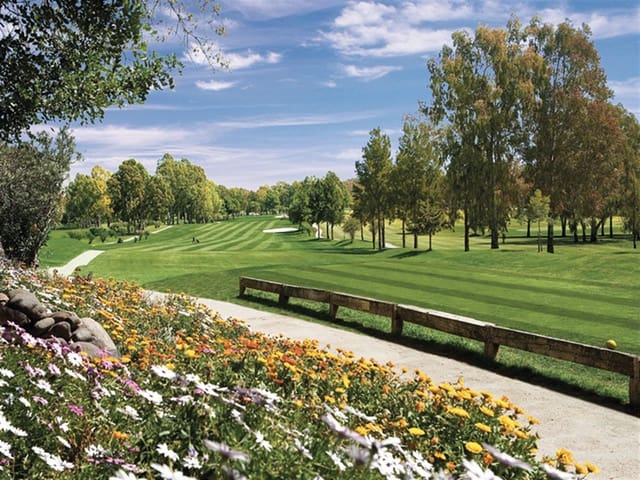 3 chambre Appartement à vendre à Atalaya-Isdabe, Estepona avec piscine - 614 000 € (Ref: 7571104)