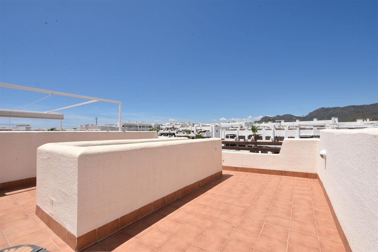 2 sypialnia Penthouse na sprzedaż w San Juan de los Terreros z basenem - 225 000 € (Ref: 7630478)