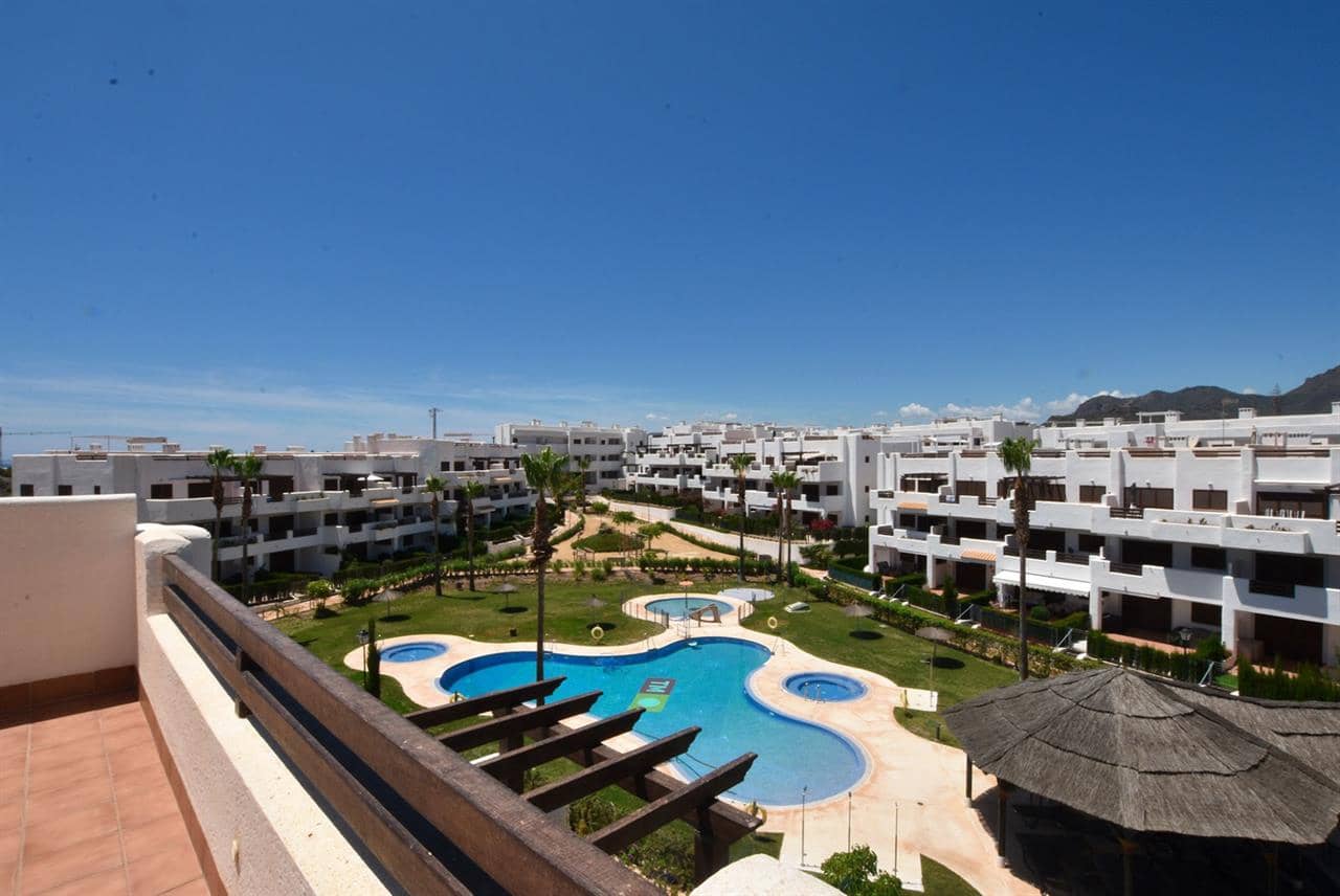 2 sypialnia Penthouse na sprzedaż w San Juan de los Terreros z basenem - 225 000 € (Ref: 7630478)