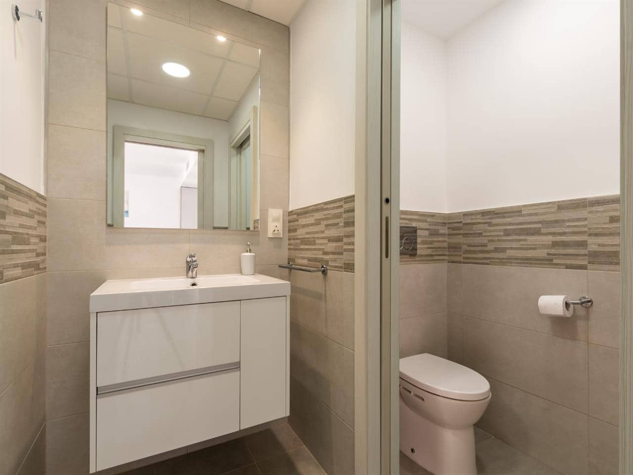 2 sypialnia Penthouse na sprzedaż w San Juan de los Terreros z basenem - 225 000 € (Ref: 7630478)