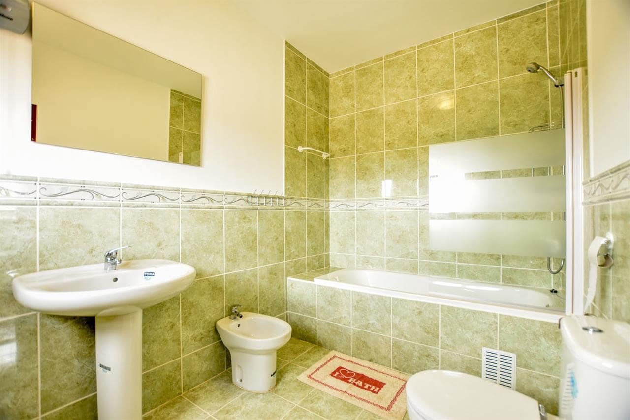 3 sypialnia Willa na sprzedaż w El Cucador z basenem - 299 000 € (Ref: 7779546)