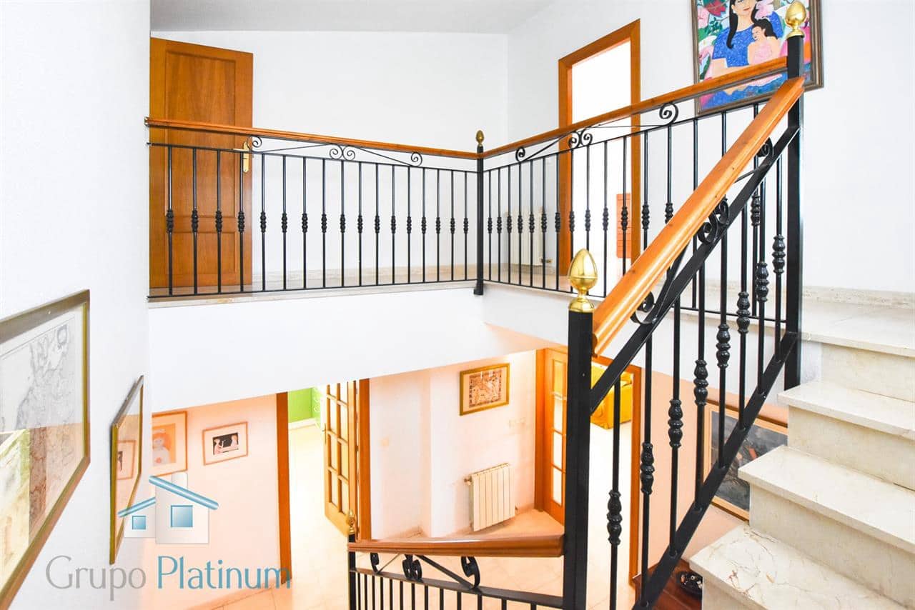 5 chambre Villa/Maison à vendre à Purias avec piscine - 499 900 € (Ref: 7866012)