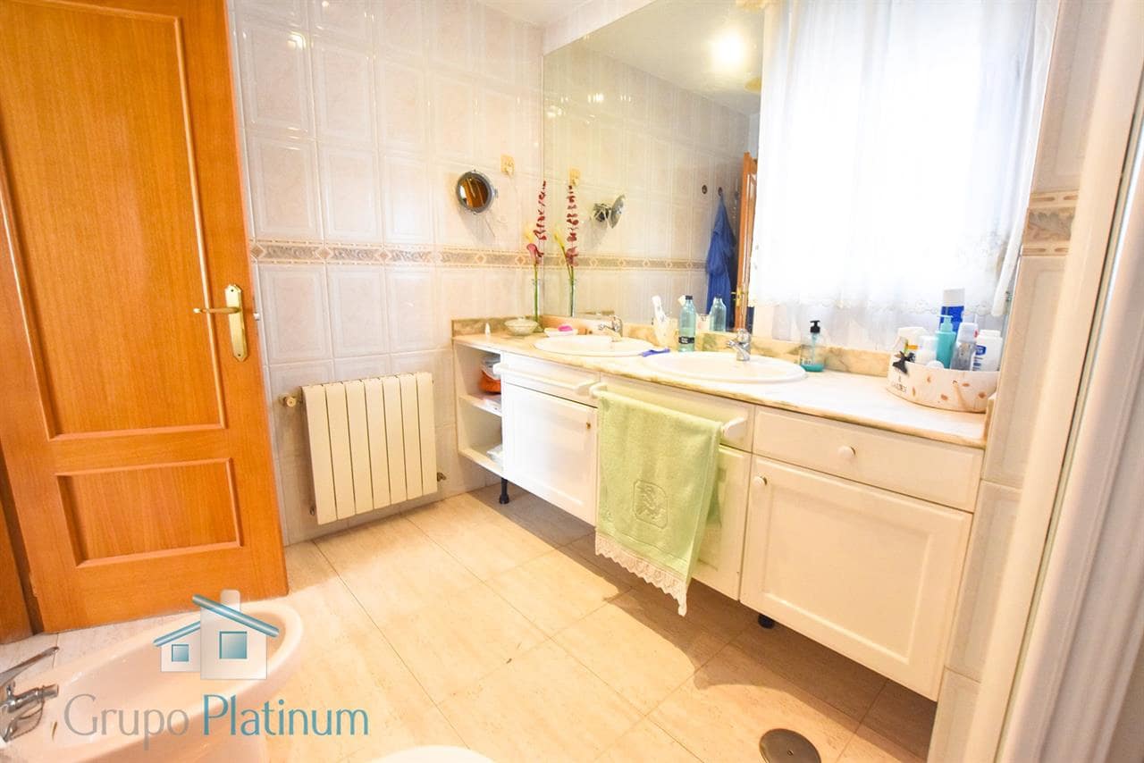 5 chambre Villa/Maison à vendre à Purias avec piscine - 499 900 € (Ref: 7866012)