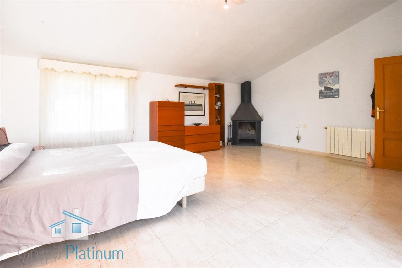 5 chambre Villa/Maison à vendre à Purias avec piscine - 499 900 € (Ref: 7866012)