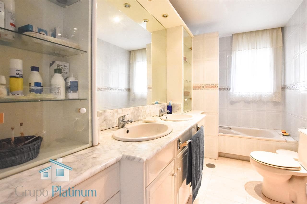 5 chambre Villa/Maison à vendre à Purias avec piscine - 499 900 € (Ref: 7866012)