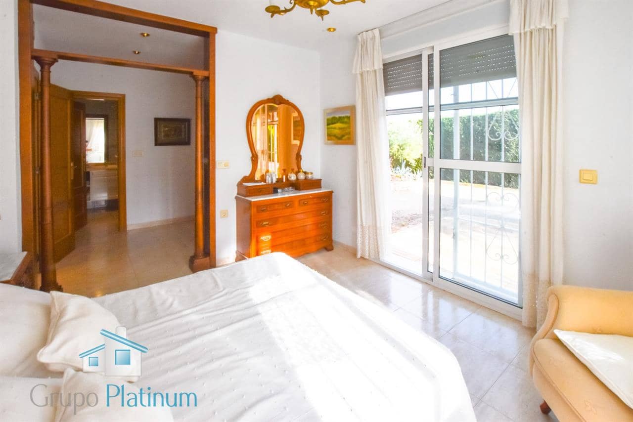 5 chambre Villa/Maison à vendre à Purias avec piscine - 499 900 € (Ref: 7866012)